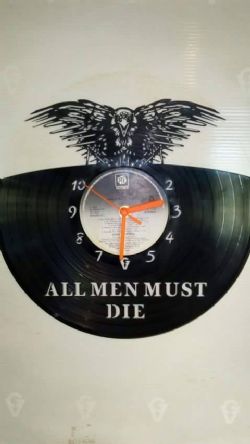 Game of Thrones All Men Must Die Vinyl Record Clock