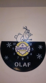Frozen Olaf Slidding Vinyl Record Clock