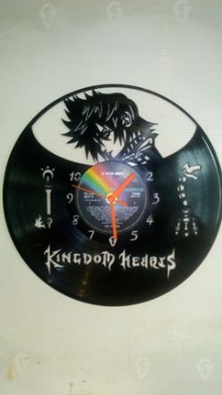 Kingdom Hearts Vinyl Record Clock