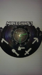 Minecraft Themed Vinyl Record Clock