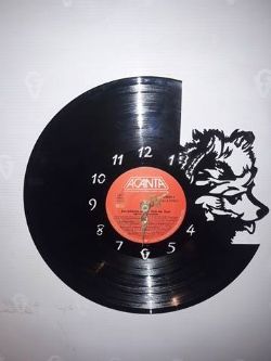 Pomerainian Vinyl Record Clock