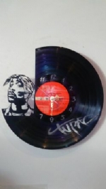 TUPAC Vinyl Record Clock