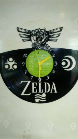 Zelda Vinyl Record Clock